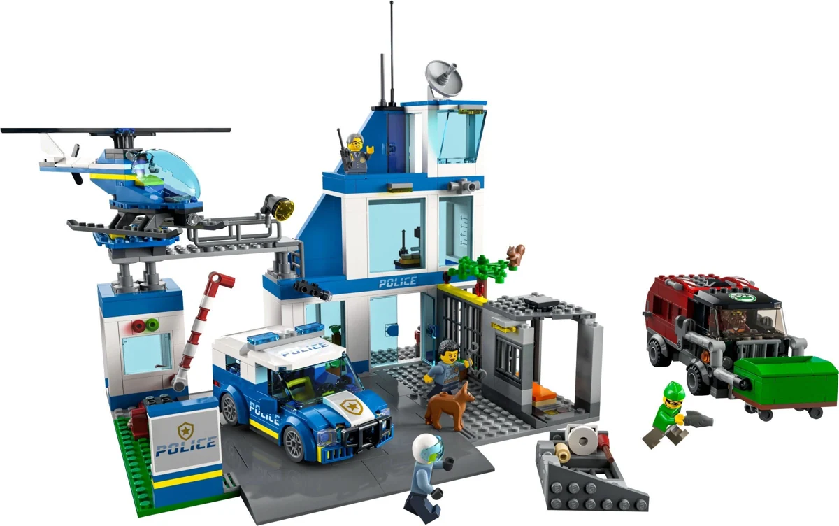 LEGO City Police Station — LEGO